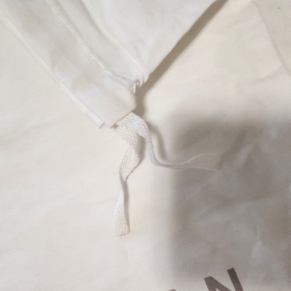 Good American Dust Bags - Picture 2 of 2